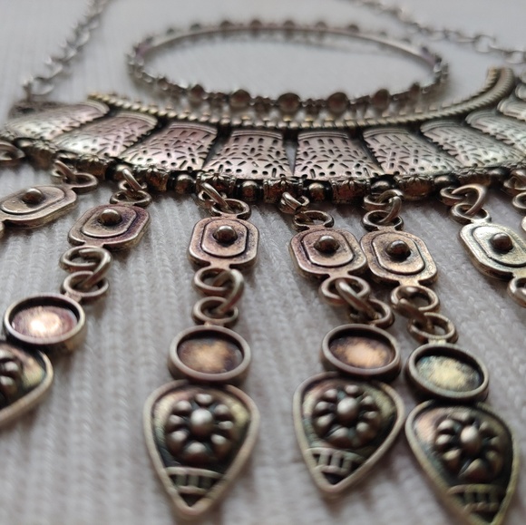 Rustic Necklace - Picture 3 of 4